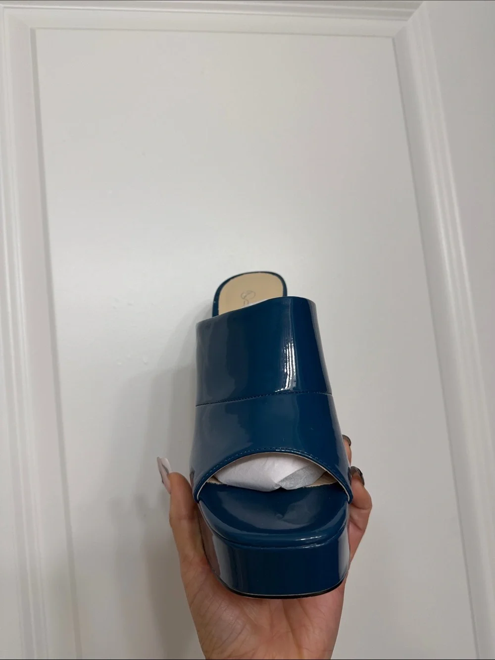 Women's Platform Shoes in Teal Patent - Unbranded